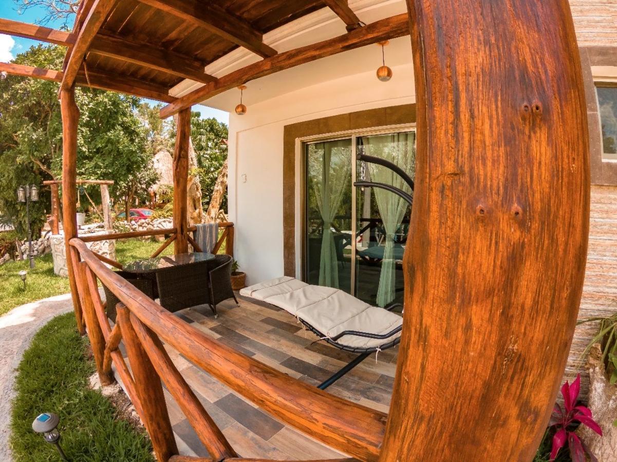 Hotel Pancho Villas Bacalar - Free Bikes And Paddles エクステリア 写真