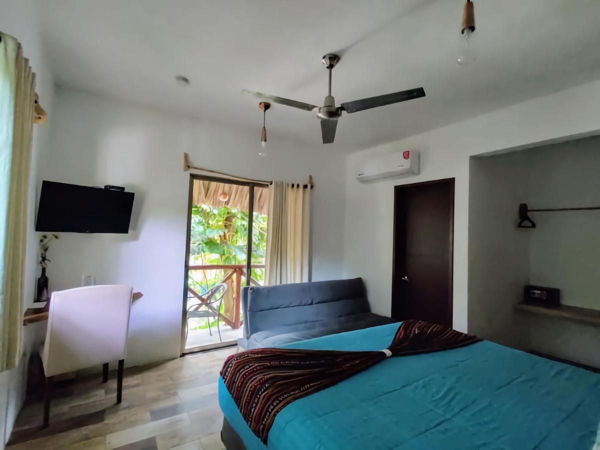 Hotel Pancho Villas Bacalar - Free Bikes And Paddles エクステリア 写真