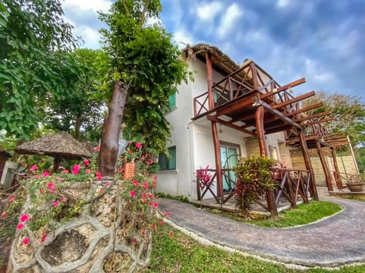 Hotel Pancho Villas Bacalar - Free Bikes And Paddles エクステリア 写真